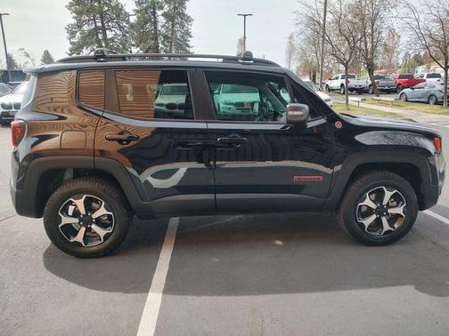 Black Clearcoat 2019 Jeep Renegade Trailhawk