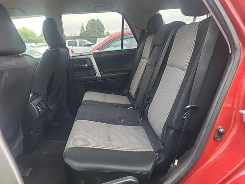 2017 Toyota 4Runner SR5