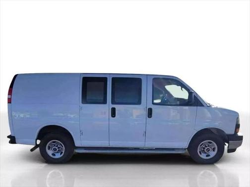 2021 GMC Savana 2500 Work Van