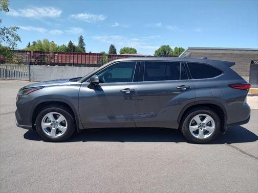 2021 Toyota Highlander L