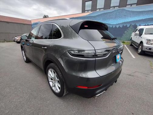 2019 Porsche Cayenne Base