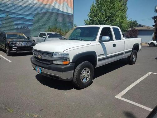 2002 Chevrolet Silverado 2500 LS H/D Extended Cab