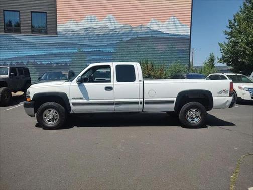 2002 Chevrolet Silverado 2500 LS H/D Extended Cab
