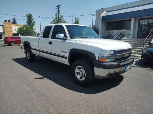 2002 Chevrolet Silverado 2500 LS H/D Extended Cab
