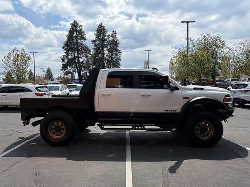 Bright White Clearcoat 2019 RAM 2500 Power Wagon