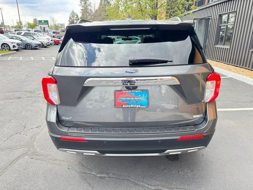 MAGNETIC METALLIC 2020 Ford Explorer XLT