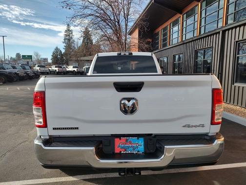 2024 RAM 3500 Tradesman Crew Cab 4x4 8' Box