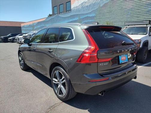 2018 Volvo XC60 T5 Momentum