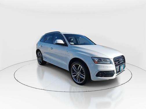2016 Audi SQ5 3.0T Premium Plus