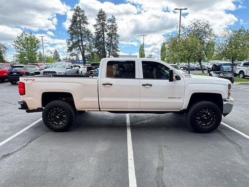 Summit White 2015 Chevrolet Silverado 2500 LT