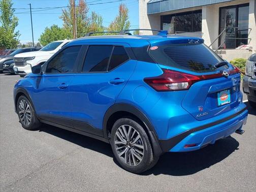2022 Nissan Kicks SV