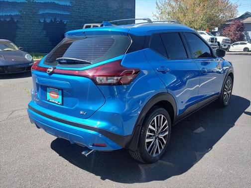 2022 Nissan Kicks SV