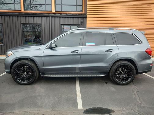 2019 Mercedes-Benz GLS 450 4MATIC