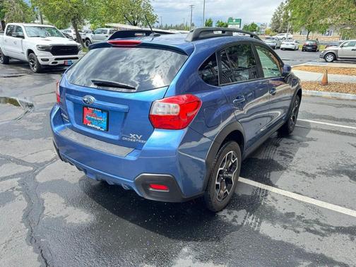 Quartz Blue Pearl 2014 Subaru XV Crosstrek 2.0i Limited
