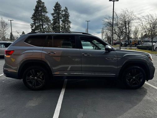 2021 Volkswagen Atlas 3.6L SE w/Technology