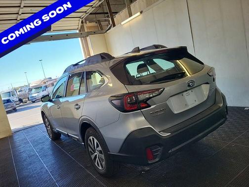 2021 Subaru Outback Base