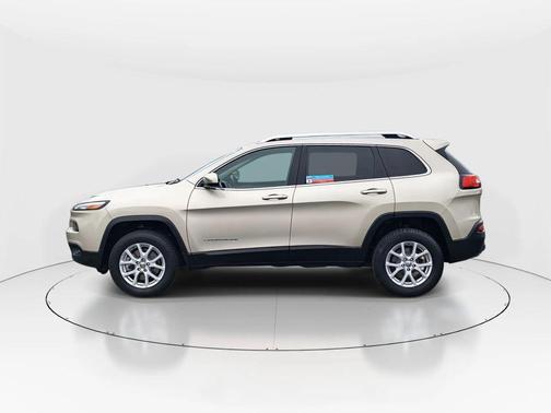 2015 Jeep Cherokee Sport