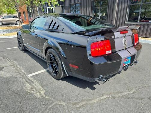 Ebony Clearcoat 2007 Ford Shelby GT500 Base
