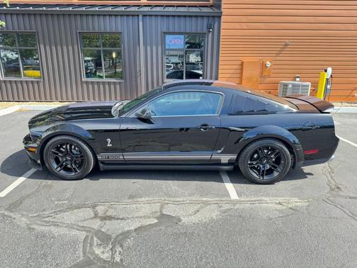 Ebony Clearcoat 2007 Ford Shelby GT500 Base