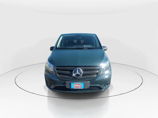 2021 Mercedes-Benz Metris Base