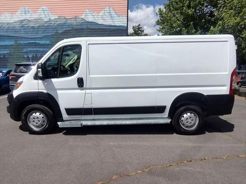 2023 RAM ProMaster 2500 Base