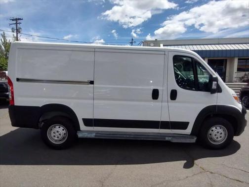 2023 RAM ProMaster 2500 Base
