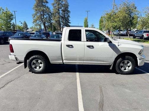 Bright White Clearcoat 2013 RAM 1500 Tradesman