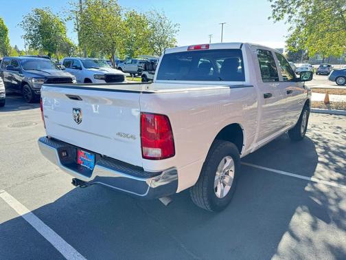 Bright White 2022 RAM 1500 Classic SLT