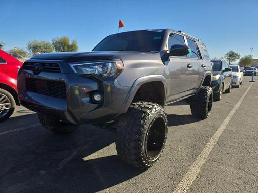 2021 Toyota 4Runner SR5 Sport Utility 4D