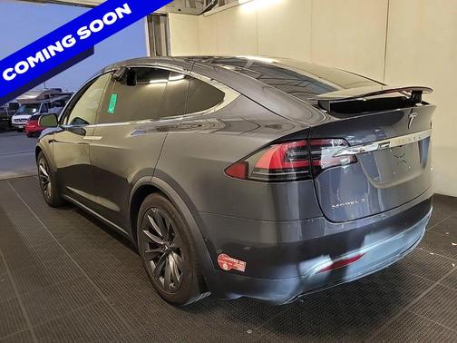 2017 Tesla Model X 90D