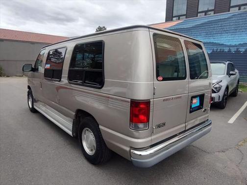 2002 Ford E150 Cargo