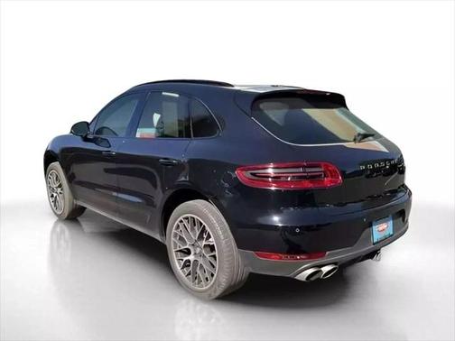 2016 Porsche Macan S