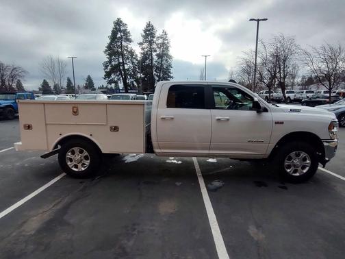 2021 RAM 3500 Big Horn Crew Cab 4x4 8' Box