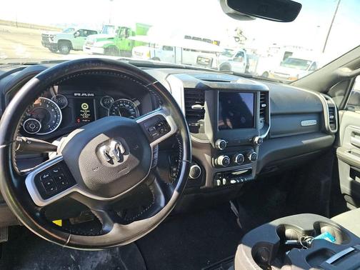 2021 RAM 3500 Big Horn Crew Cab 4x4 8' Box