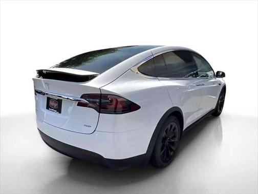 2017 Tesla Model X 75D