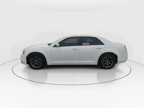 2016 Chrysler 300 S