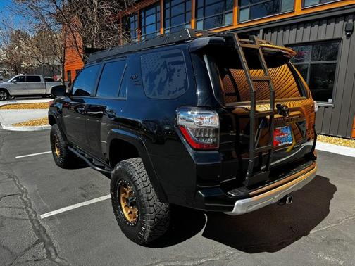 2018 Toyota 4Runner TRD Off Road Premium