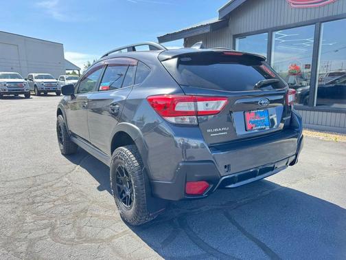 Dark Gray Metallic 2019 Subaru Crosstrek 2.0i Premium