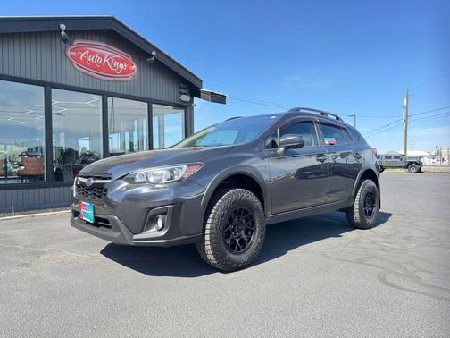Dark Gray Metallic 2019 Subaru Crosstrek 2.0i Premium