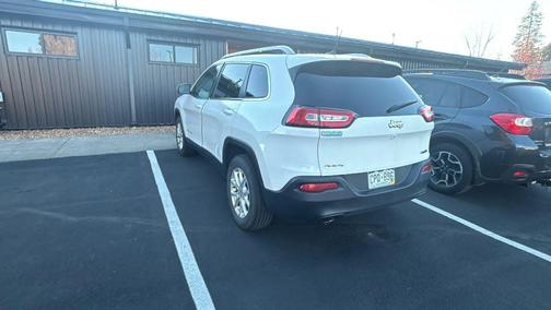 2015 Jeep Cherokee Sport