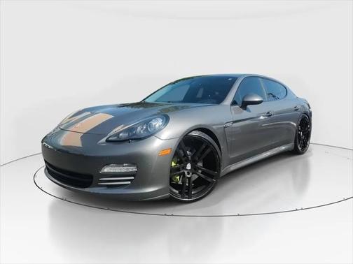 2013 Porsche Panamera 4S