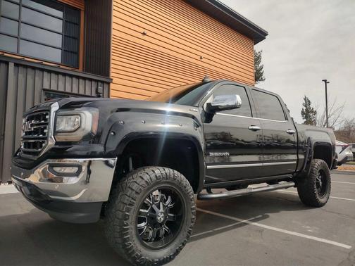 Onyx Black 2017 GMC Sierra 1500 SLT