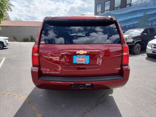 2016 Chevrolet Suburban LT