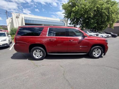 2016 Chevrolet Suburban LT