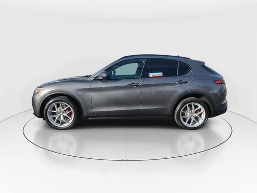2018 Alfa Romeo Stelvio Ti Sport