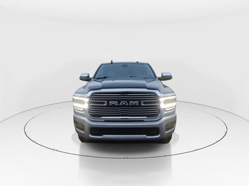 2021 RAM 2500 Laramie Crew Cab 4x4 6'4' Box
