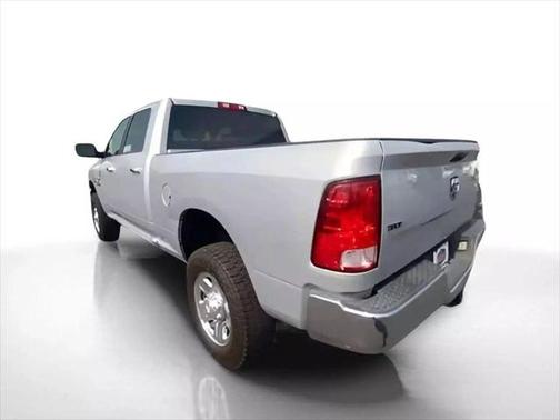 2018 RAM 2500 SLT Crew Cab 4x4 6'4' Box