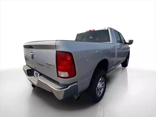 2018 RAM 2500 SLT Crew Cab 4x4 6'4' Box