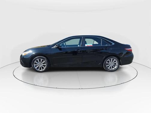2016 Toyota Camry XLE