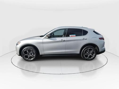 2019 Alfa Romeo Stelvio Ti Lusso